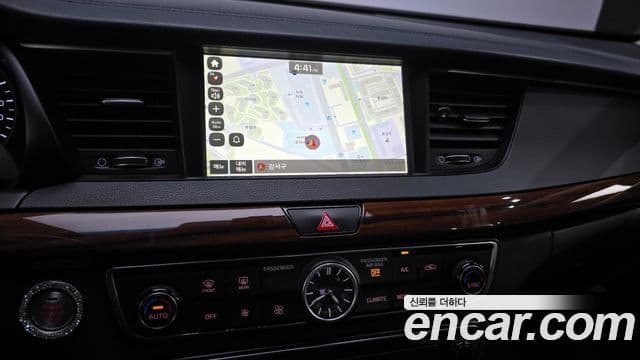 Kia All New K7 3.0 LPI Luxury (арендный автомобиль), 2017 14