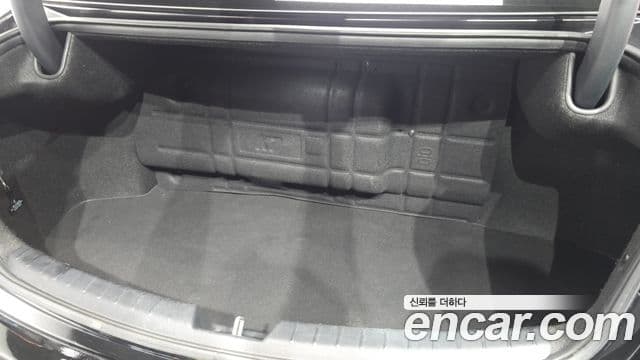 Kia All New K7 3.0 LPI Luxury (арендный автомобиль), 2017 20