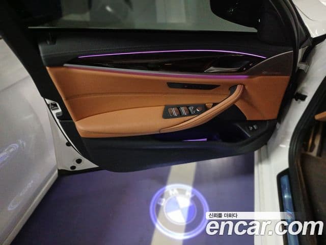 BMW 5시리즈 (G30) 520i M Sport, 2021 16