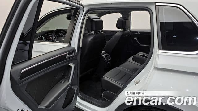 Volkswagen Tiguan 2세대 Prestige, 2022 11