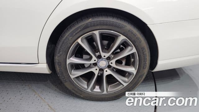 Mercedes-Benz E-класс W213 E300 Avantgarde Intelligent Drive, 2017 все фото