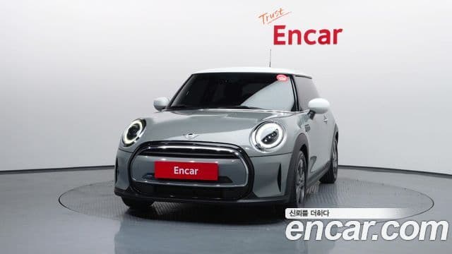 Mini Cooper 3세대, 2022 3