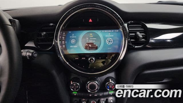 Mini Cooper 3세대, 2022 15