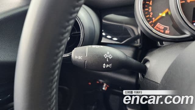 Mini Cooper 3세대, 2022 18