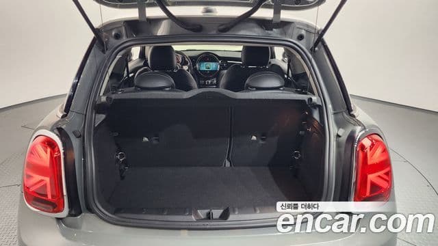 Mini Cooper 3세대, 2022 20