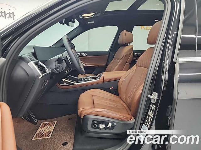 BMW X7 (G07) xDrive 40i M Sport 6인승, 2024 11
