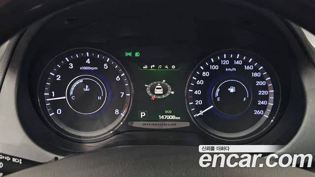 Hyundai Grandeur HG Premium, 2016 8