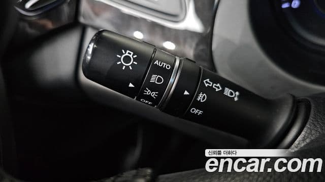 Hyundai Grandeur HG Premium, 2016 16