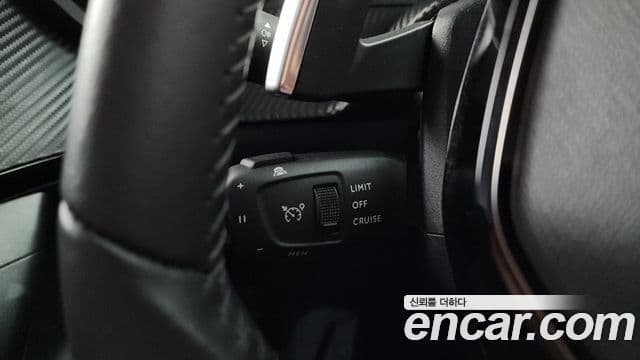 Peugeot 2008 2세대 1.5 BlueHDi GT, 2024 15