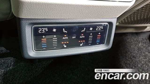 Audi e-Tron, 2022 17