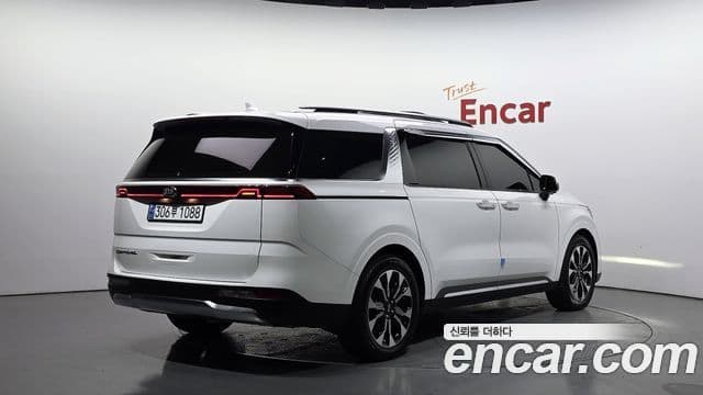 Kia Carnival 4세대 Signature, 2021 2