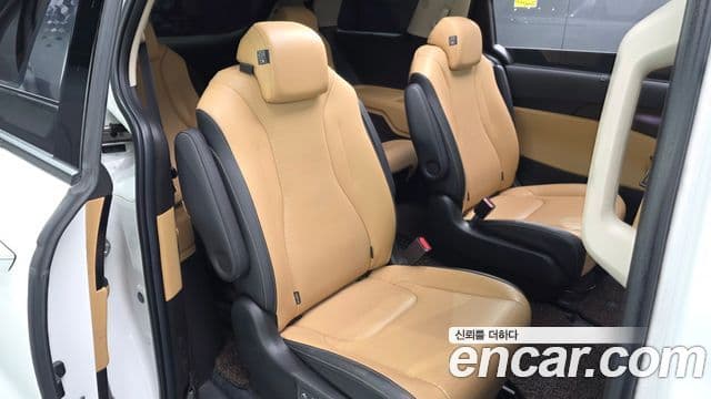 Kia Carnival 4세대 Signature, 2021 12