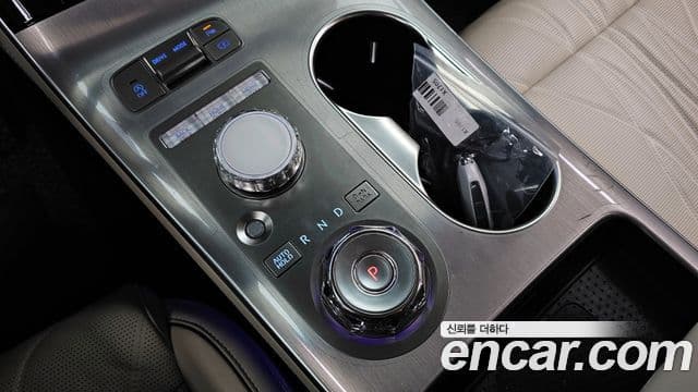 Genesis GV70, 2025 9