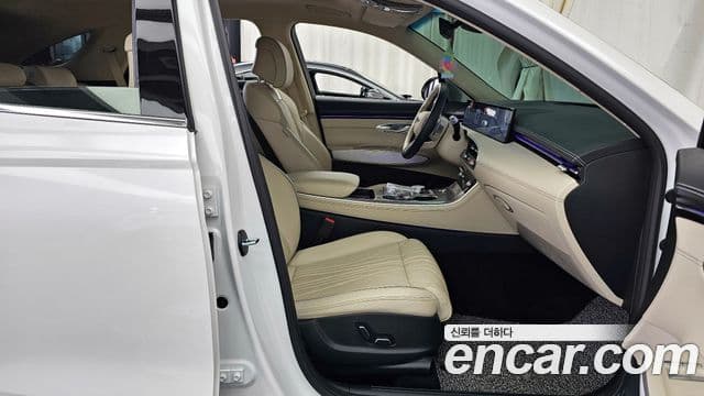 Genesis GV70, 2025 11