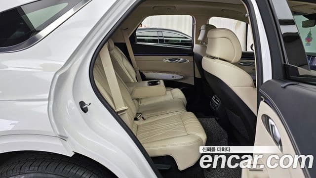 Genesis GV70, 2025 12