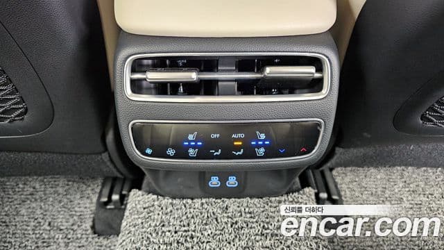 Genesis GV70, 2025 18