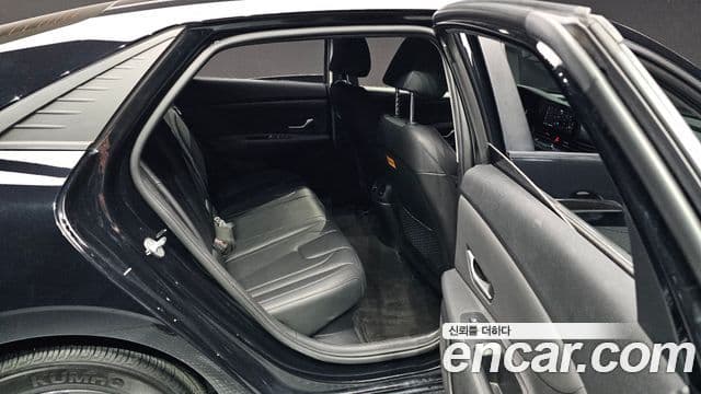 Hyundai Avante гибрид (CN7) Modern, 2023 11