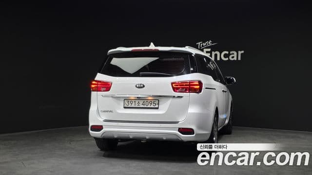 Kia The / новый New Carnival Special, 2020 4