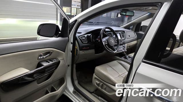 Kia The / новый New Carnival Special, 2020 10