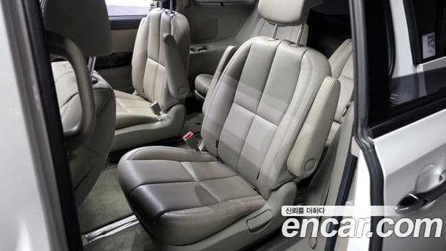 Kia The / новый New Carnival Special, 2020 11