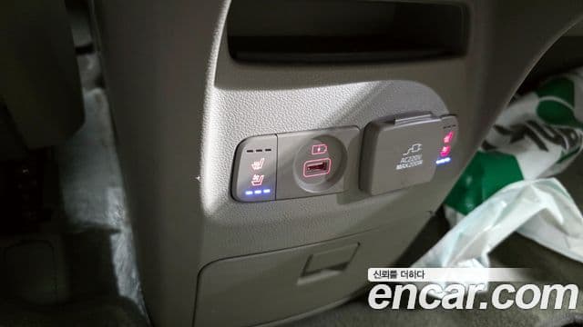 Kia The / новый New Carnival Special, 2020 18