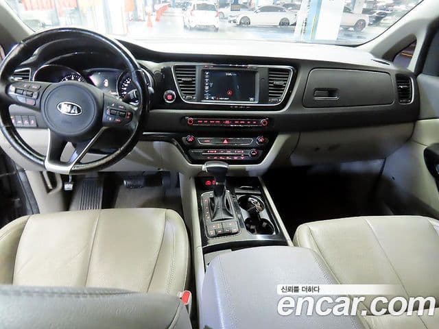 Kia All New Carnival Noblesse, 2018 10