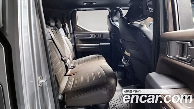 Kia 타스만 Extreme, 2026 12