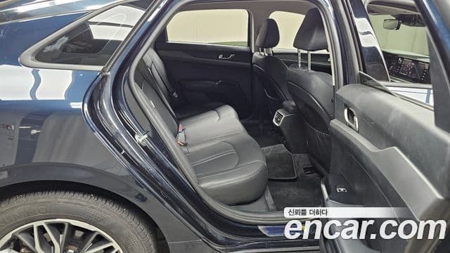 Kia K5 3세대 Prestige, 2023 12