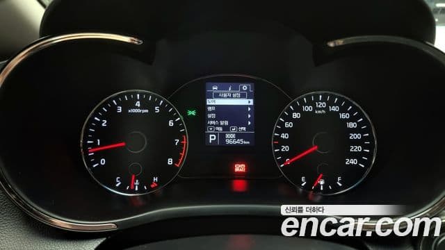 Kia K3 Trendy, 2013 8