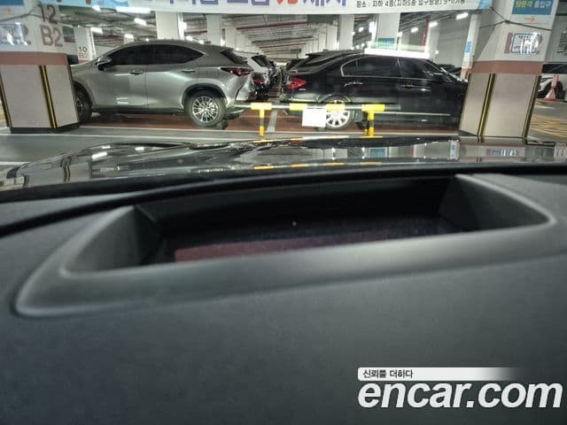 Genesis G90 (RS4) бензин 3.5 турбо 2WD, 2023 11