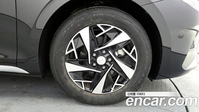 Hyundai The / новый New Grandeur IG гибрид Le Blanc, 2023 все фото