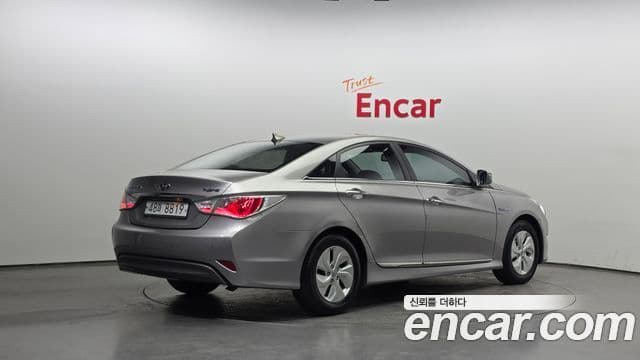 Hyundai Sonata гибрид Modern, 2014 2
