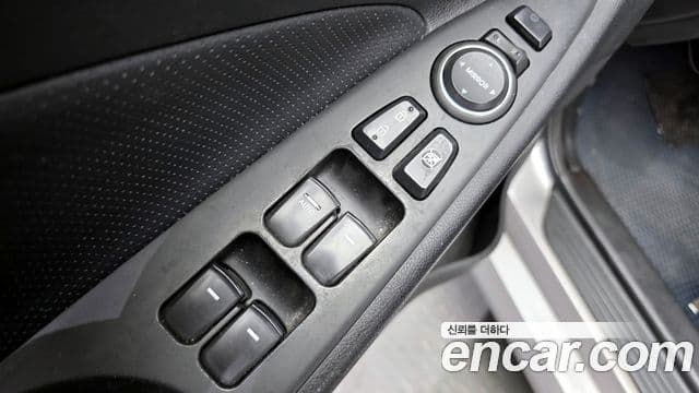 Hyundai Sonata гибрид Modern, 2014 14