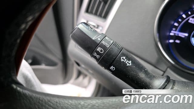 Hyundai Sonata гибрид Modern, 2014 16