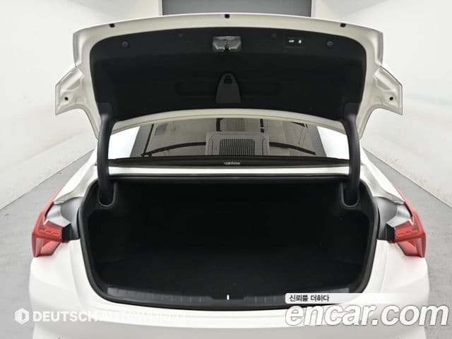 Kia K8 гибрид Noblesse, 2023 19