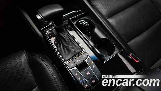 Kia All New K7 гибрид Prestige, 2017 9