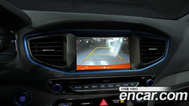 Hyundai Ioniq гибрид, 2018 15