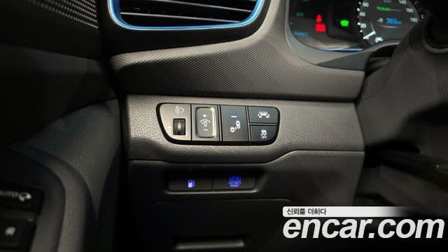 Hyundai Ioniq гибрид, 2018 17