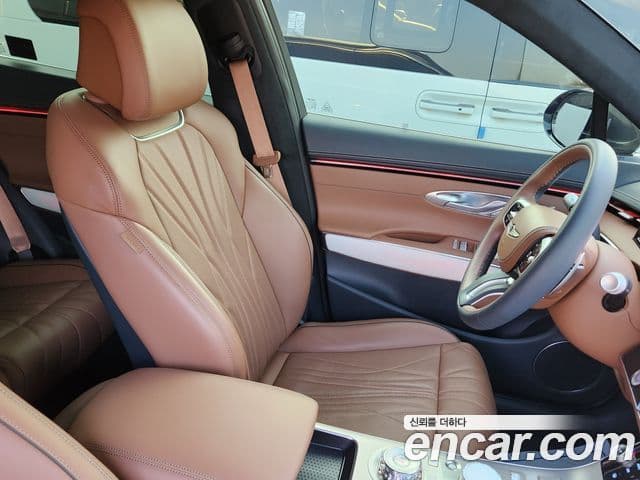 Genesis GV70, 2025 10