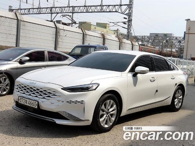 Kia K8 Trendy(таксомоторный тип), 2023 3