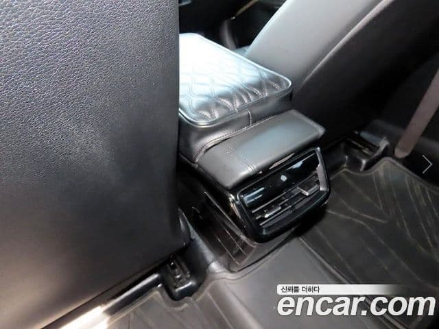 Kia K8 Trendy(таксомоторный тип), 2023 18