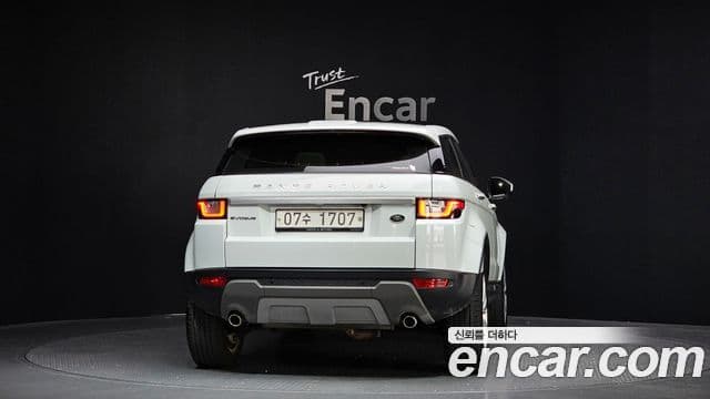 Land Rover Range Rover Evoque 2.0 TD4 HSE, 2018 4