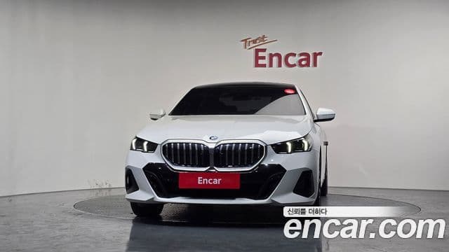 BMW 5시리즈 (G60) 530i xDrive M Sport, 2024 3