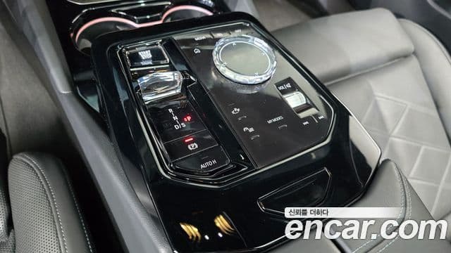 BMW 5시리즈 (G60) 530i xDrive M Sport, 2024 9