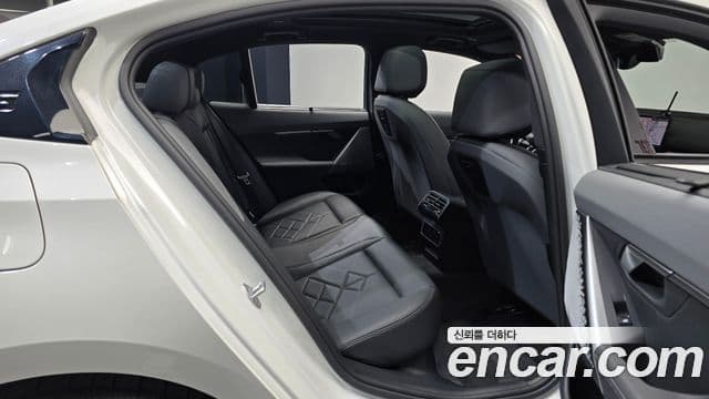 BMW 5시리즈 (G60) 530i xDrive M Sport, 2024 12