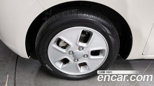 Kia The / новый New Ray Prestige, 2021 все фото