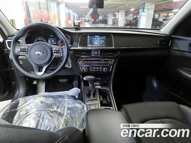 Kia K5 2세대 Luxury, 2017 10