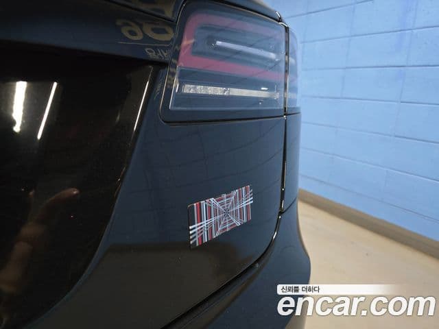 Tesla модель S Plaid, 2023 7