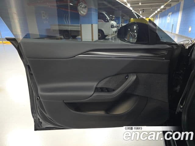 Tesla модель S Plaid, 2023 8