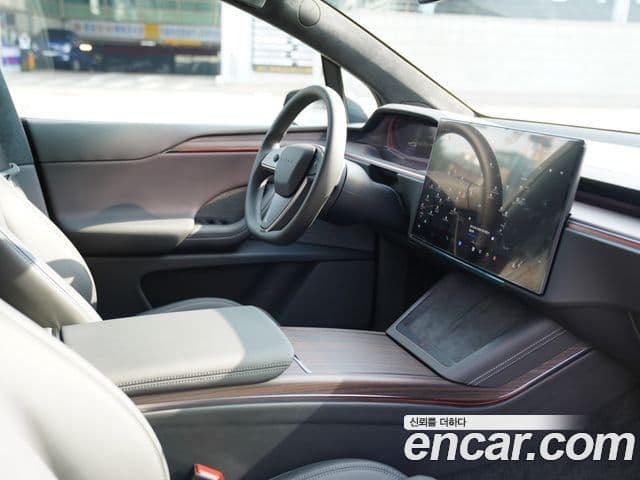 Tesla модель X, 2026 9